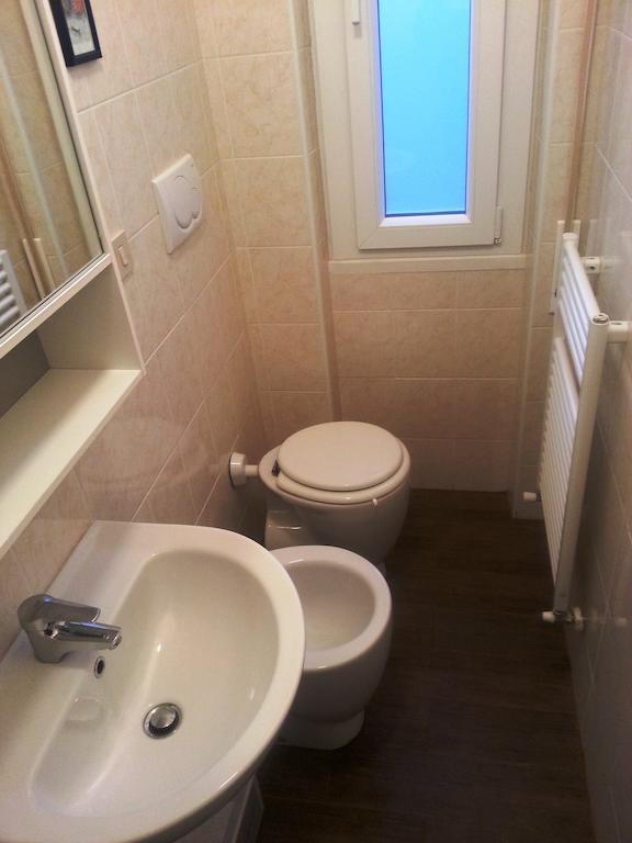 Attic Apartment Rapallo Chambre photo